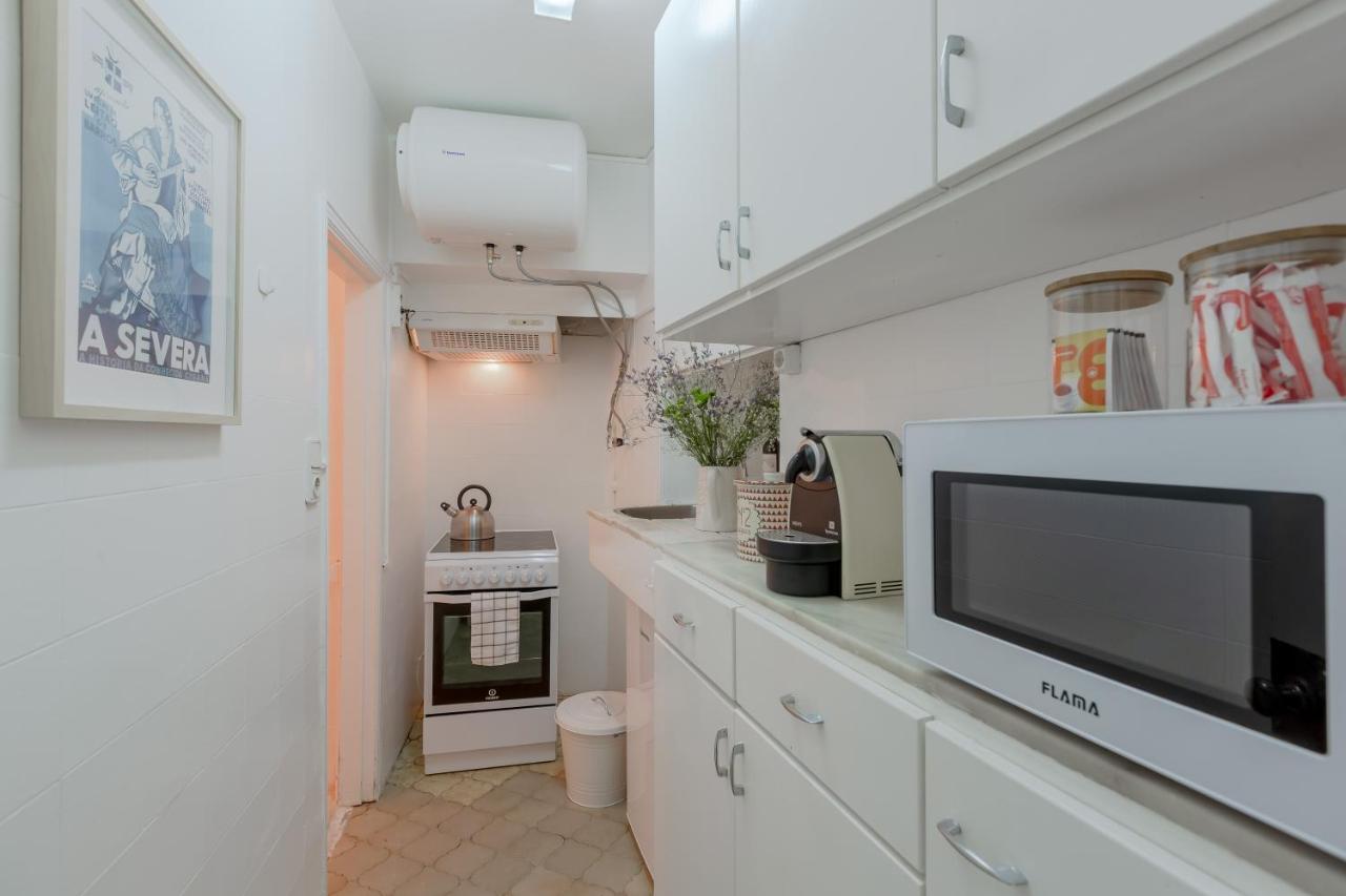 Typical Alfama Apartment, By Timecooler Lisboa Extérieur photo