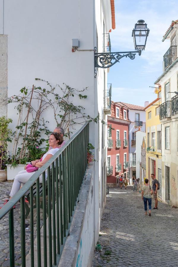 Typical Alfama Apartment, By Timecooler Lisboa Extérieur photo